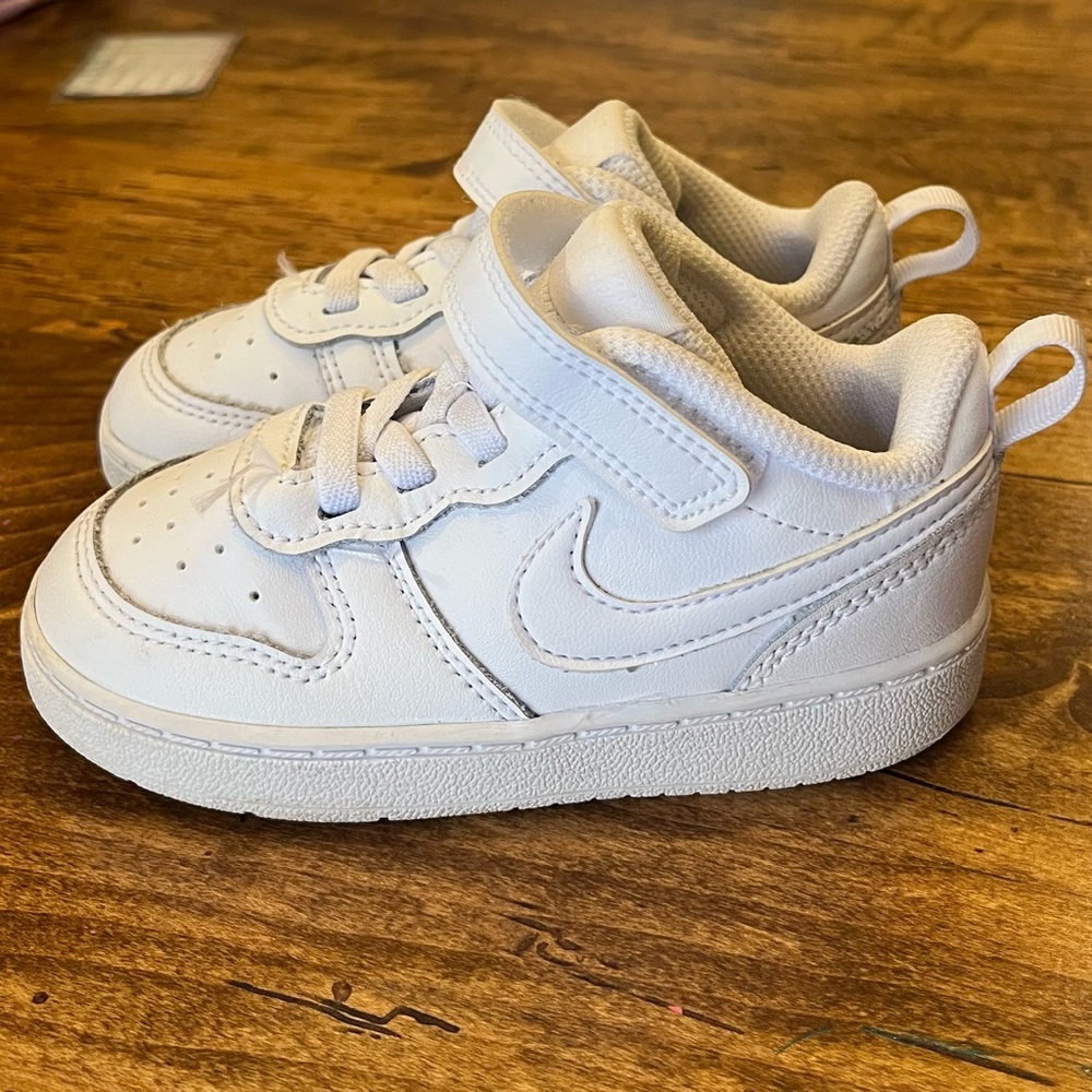 Toddler Nike shoes
